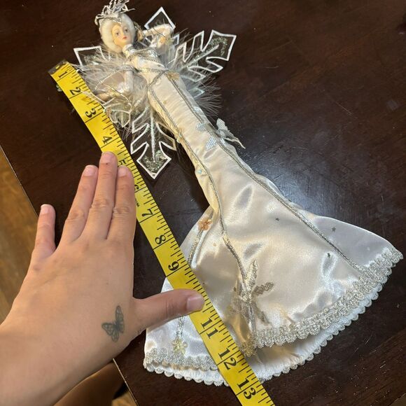 Show Stoppers Snow Queen Doll Florence Maranuk Limited Edition - Picture 8 of 8